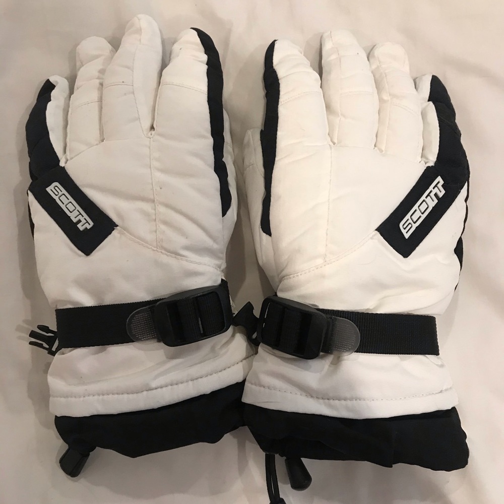 Snow gloves